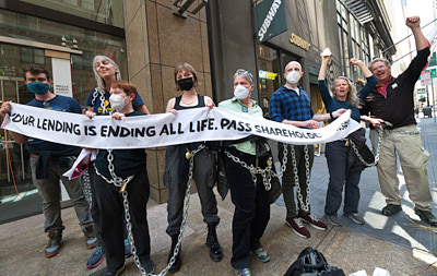Climate Activists Occupy Wells Fargo Global Headquarters:April 25, 2022
